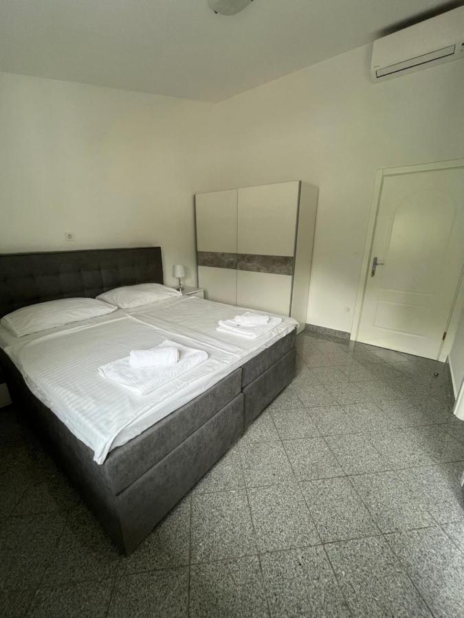 Apartments Adria Crikvenica Exterior photo