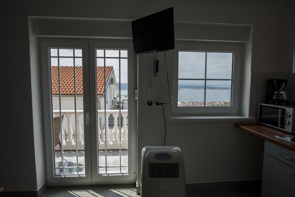 Apartments Adria Crikvenica Exterior photo